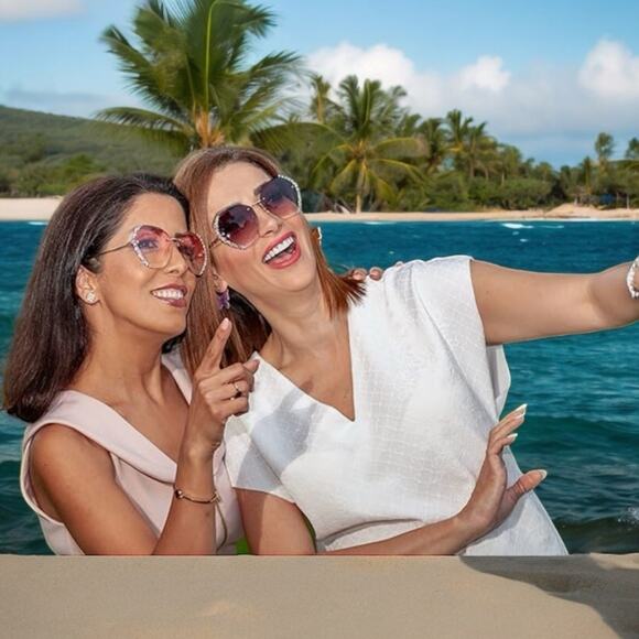 NEW Lily & Nunu Diamond Studded Oversized Sunglasses Gradient Brown Gold… - Picture 4 of 7